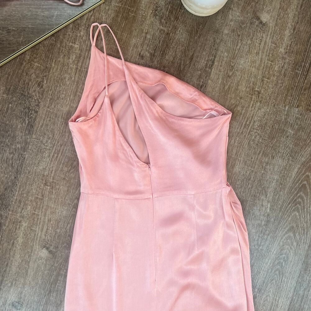 Petal and pup Tienna dress Pink Romantic Bridesmaid Midi Slit Pretty Satin - Picture 3 of 7